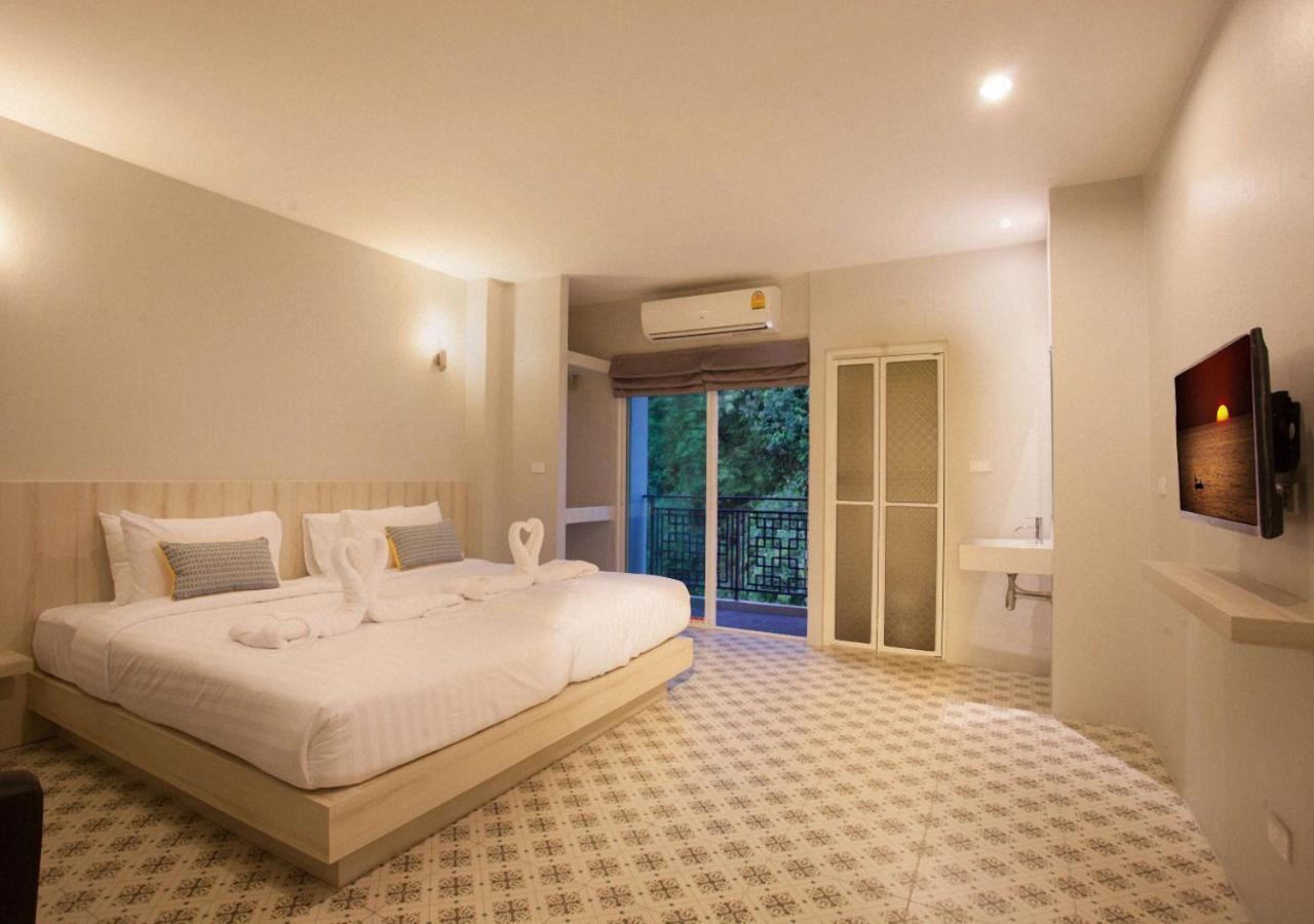 Nature Pine Phuket เนเชอร์ไพน์ภูเก็ต Rawai Ngoại thất bức ảnh